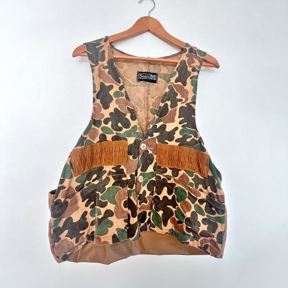 SEARS SPORTS CENTER - Vtg Duck Camouflage Canvas Mens Hunting Shooting Vest 60s